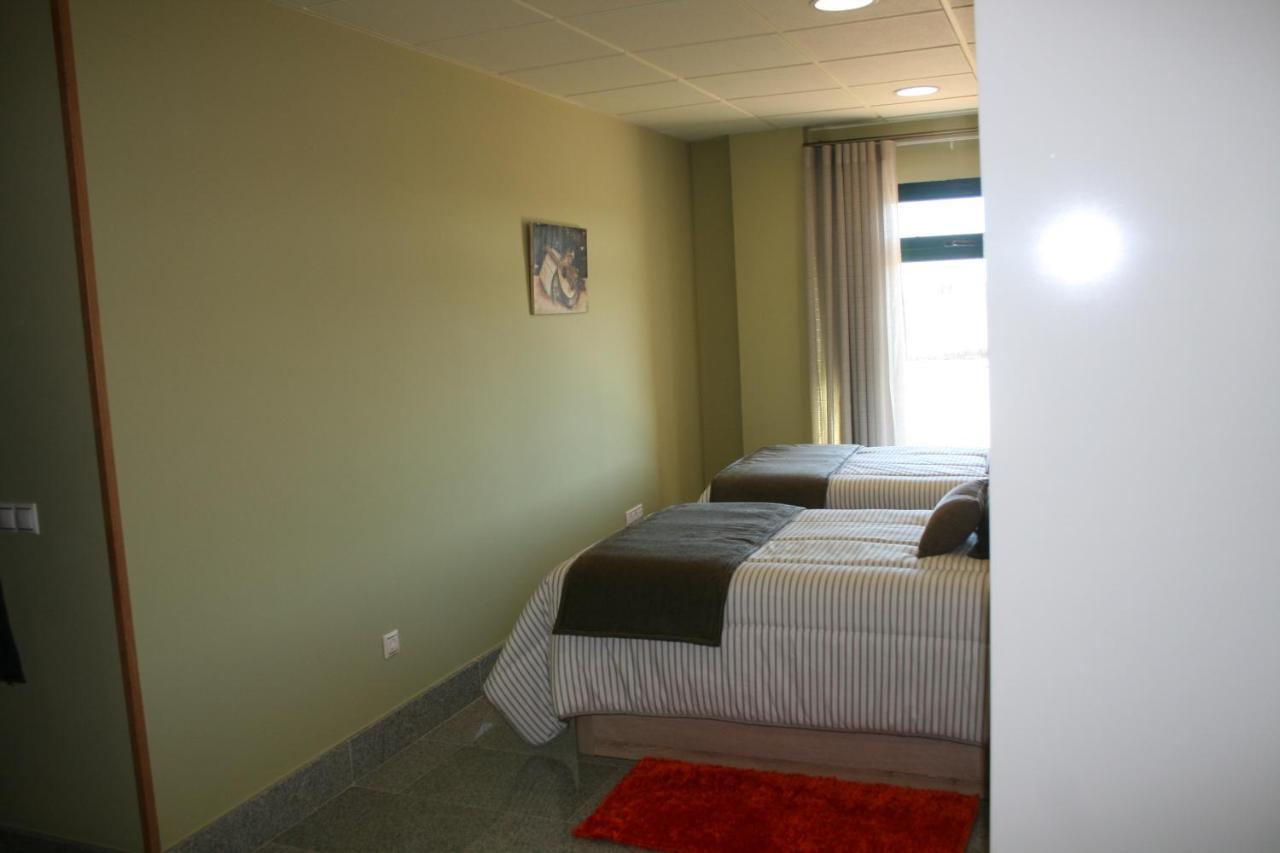 Apartamento CAMPO CARMEN Tordesillas Bagian luar foto